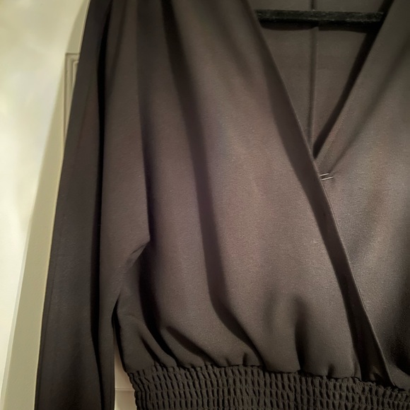 ARITZIA BLACK BLOUSE - Picture 2 of 3